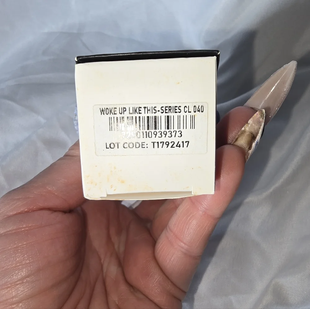 IL MAKIAGE Woke Up Like This Foundation 20 GL,40 CL,75 CL